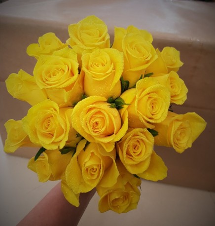 Compact Rose Bride Posy (Yellow) - Same Day Flower Delivery in Birmingham by Buttercups & Daisies